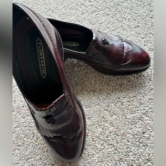 GUC Florsheim Men’s Dress Shoe Size 9 - Cut Tassles Otherwise Excellent Conditon - Picture 5 of 13